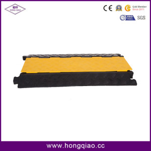 Cheap Price High Density Rubber Cable Road Speed Hump (JSD-017A)